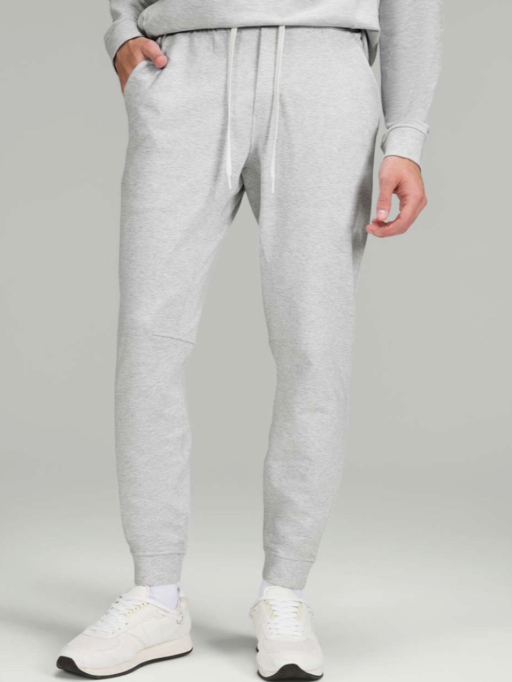 MENS LULULEMON CITY SWEAT JOGGER - SHORT 27" - SIZE MEDIUM - GRAY